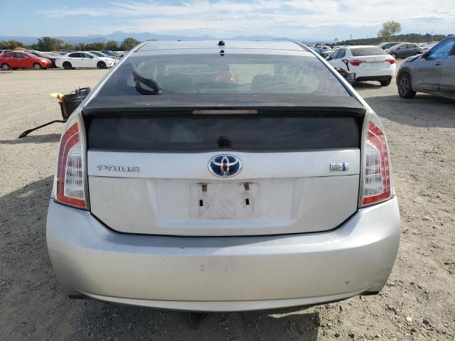 JTDKN3DU0D0351716 - 2013 TOYOTA PRIUS 银色 照片 6