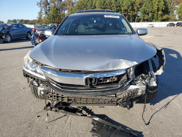 1HGCR2F82HA241660 - 2017 HONDA ACCORD EXL 银色 照片 5