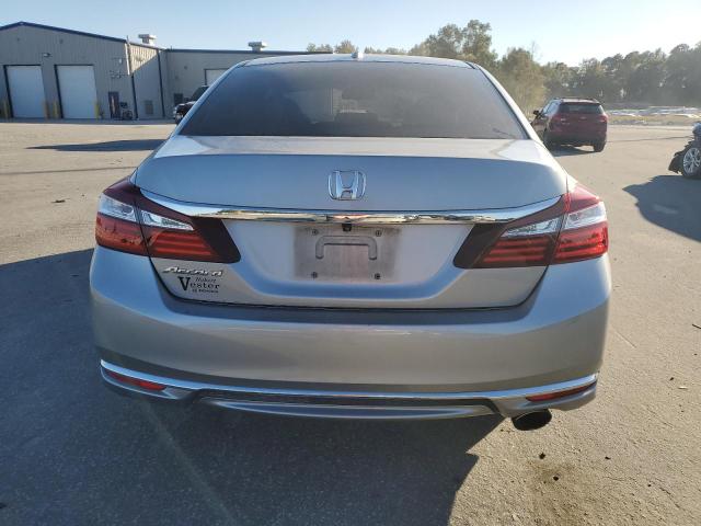 1HGCR2F82HA241660 - 2017 HONDA ACCORD EXL 银色 照片 6