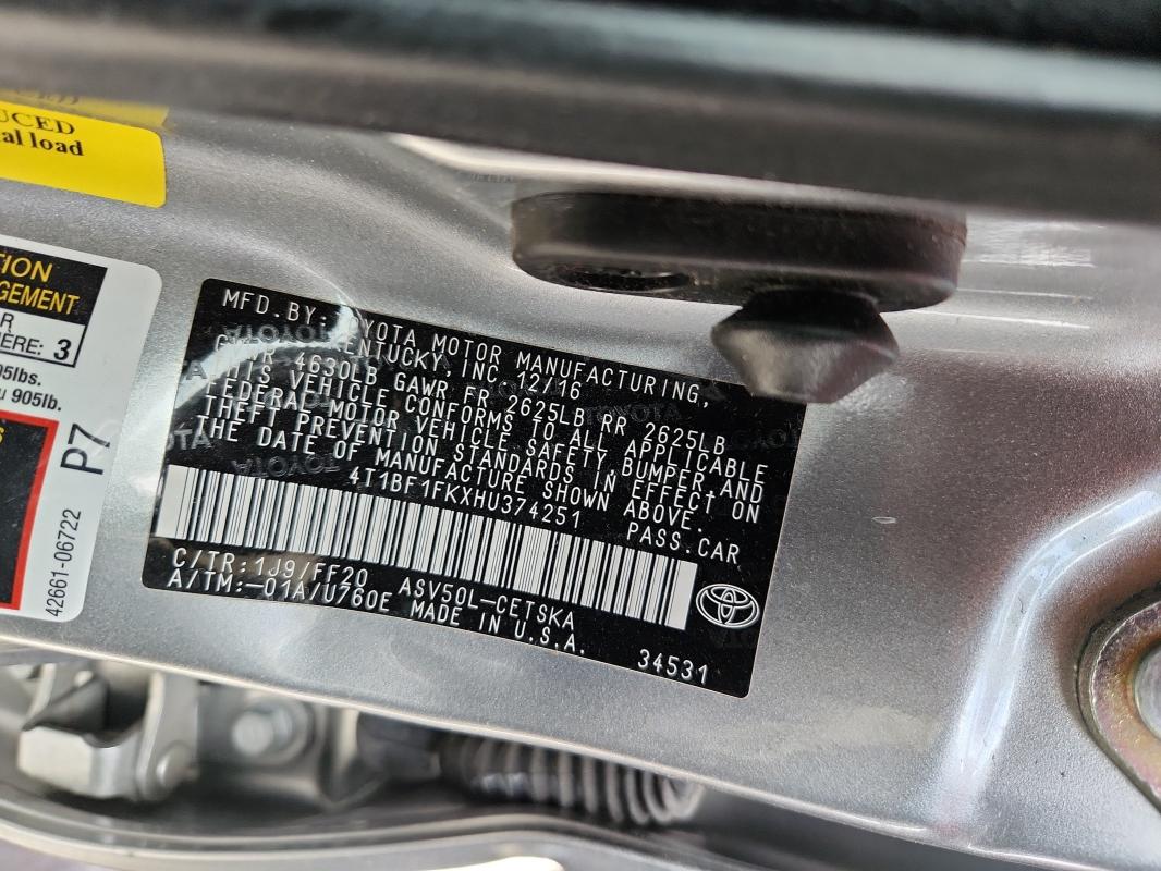 4T1BF1FKXHU374251 - 2017 TOYOTA CAMRY LE SILVER photo 12