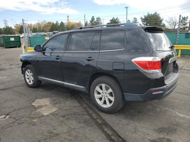 5TDBK3EHXDS256863 - 2013 TOYOTA HIGHLANDER BASE Чорний фото 2