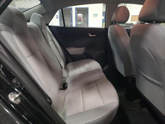 3KPA24AB8JE061000 - 2018 KIA RIO LX BLACK photo 10