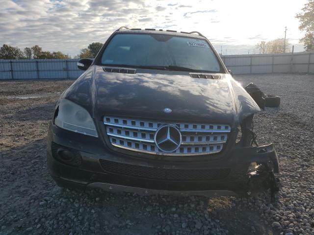 4JGBB86E98A436044 - 2008 MERCEDES-BENZ ML 350 შავი ფოტო 5