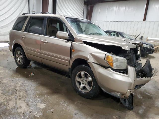 5FNYF18526B030604 - 2006 HONDA PILOT EX GOLD photo 4