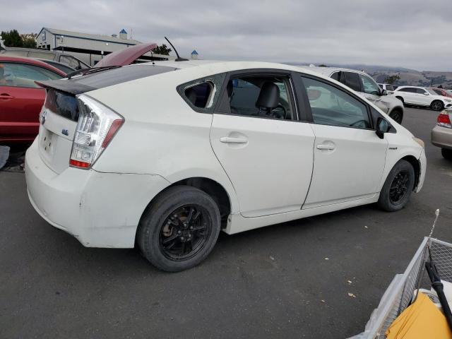 JTDKN3DU5B0326436 - 2011 TOYOTA PRIUS WHITE photo 3