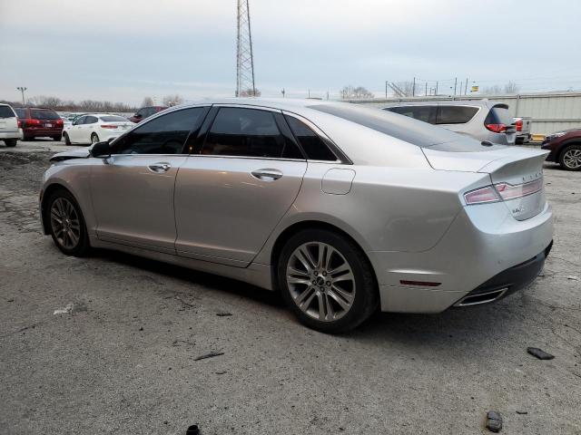 3LN6L2JK6DR810862 - 2013 LINCOLN MKZ SILVER photo 2