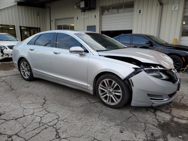 3LN6L2JK6DR810862 - 2013 LINCOLN MKZ SILVER photo 4