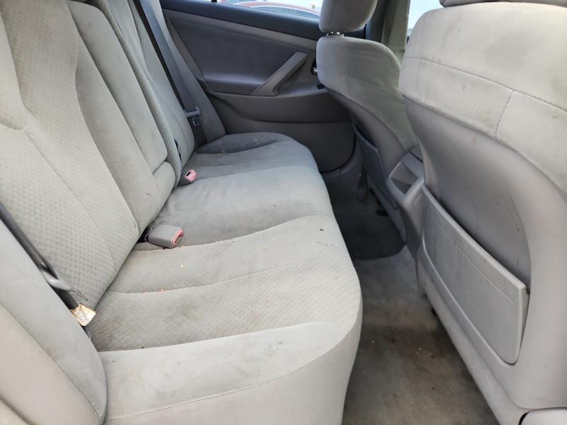 4T1BE46K17U124044 - 2007 TOYOTA CAMRY CE SILVER photo 10