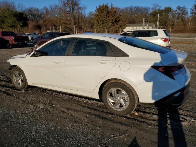 KMHLL4DG0RU657868 - 2024 HYUNDAI ELANTRA SE WHITE photo 2