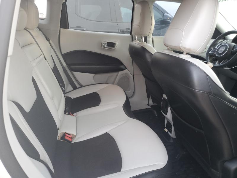 3C4NJCBBXKT711522 - 2019 JEEP COMPASS LATITUDE Սպիտակ լուսանկար 11