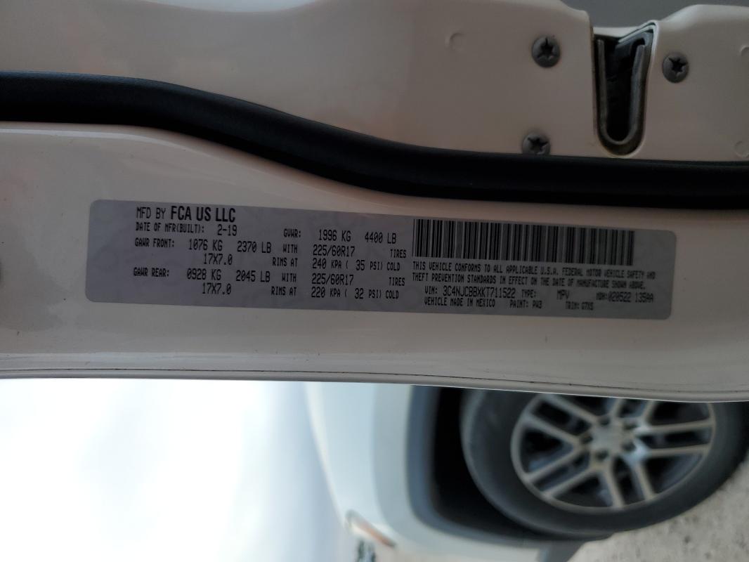 3C4NJCBBXKT711522 - 2019 JEEP COMPASS LATITUDE Սպիտակ լուսանկար 13