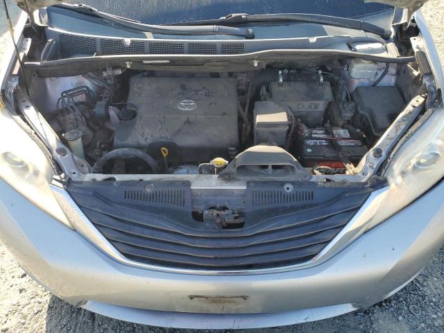 5TDKK3DC5BS014792 - 2011 TOYOTA SIENNA LE SILVER photo 12
