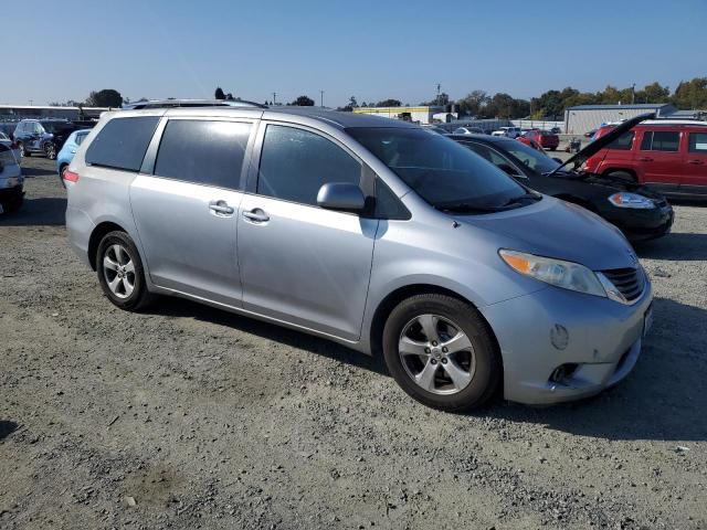 5TDKK3DC5BS014792 - 2011 TOYOTA SIENNA LE SILVER photo 4