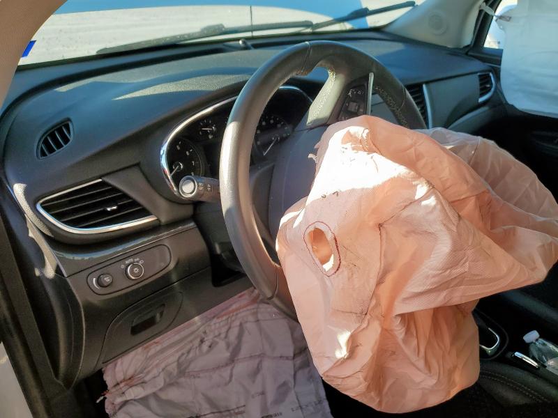 KL4CJESM1NB558601 - 2022 BUICK ENCORE PREFERRED Ақ фото 8