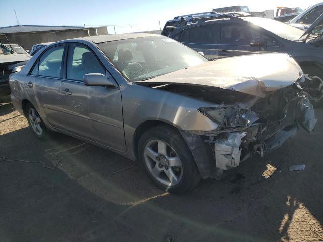 4T1BA32K34U034711 - 2004 TOYOTA CAMRY SE SILVER photo 4