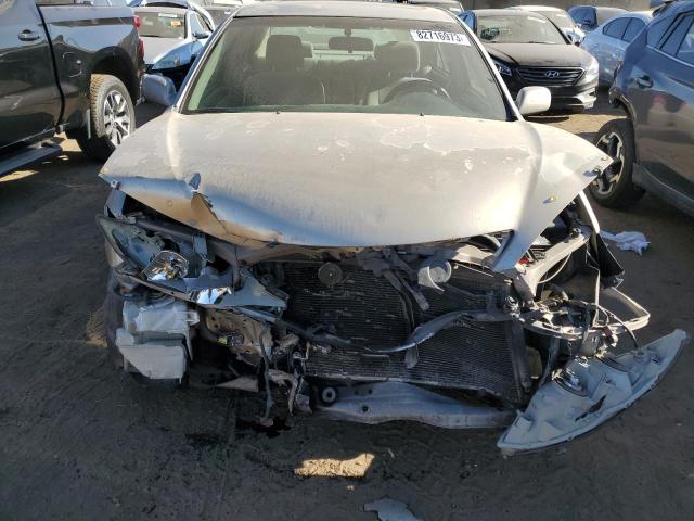 4T1BA32K34U034711 - 2004 TOYOTA CAMRY SE SILVER photo 5