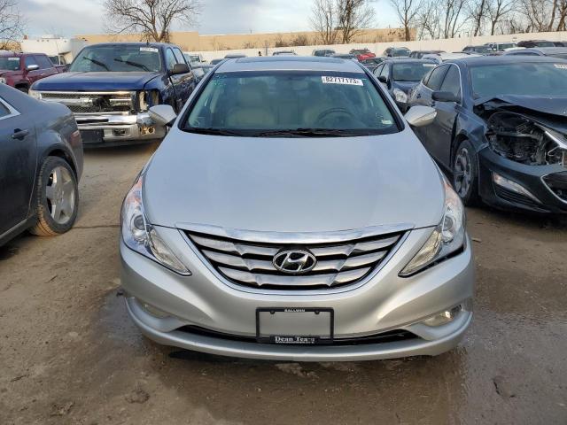 5NPEC4AC4BH307657 - 2011 HYUNDAI SONATA SE SILVER photo 5