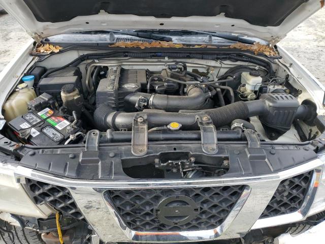 1N6BD06T45C444516 - 2005 NISSAN FRONTIER KING CAB XE WHITE photo 11