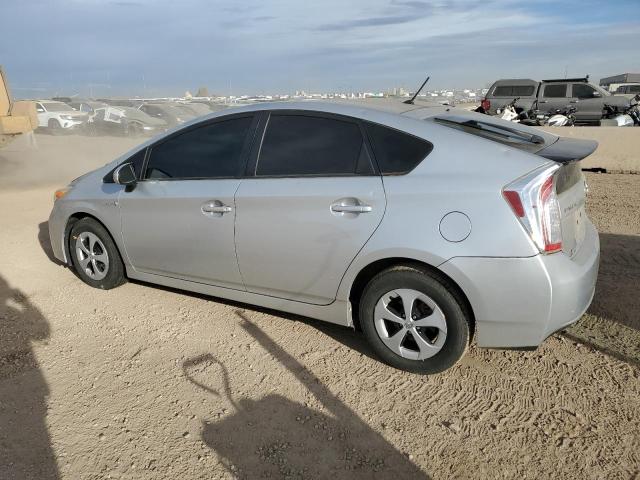JTDKN3DU1D5696580 - 2013 TOYOTA PRIUS 银色 照片 2