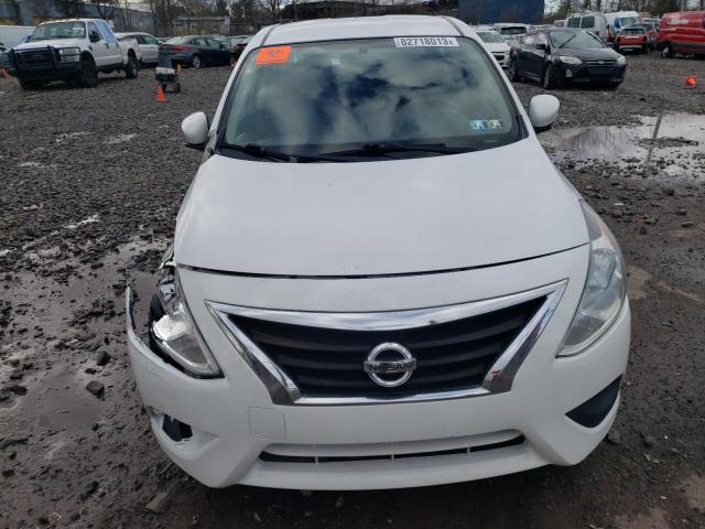 3N1CN7AP7KL849957 - 2019 NISSAN VERSA S WHITE photo 5