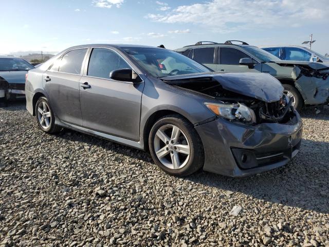 4T1BF1FK5EU761902 - 2014 TOYOTA CAMRY L CHARCOAL photo 4