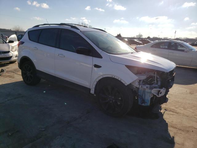 1FMCU0GD5KUA56064 - 2019 FORD ESCAPE SE WHITE photo 4