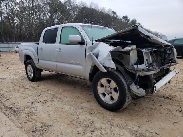 3TMJU62N15M004972 - 2005 TOYOTA TACOMA DOUBLE CAB PRERUNNER SILVER photo 4