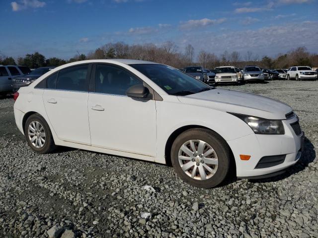 1G1PC5SH7B7198309 - 2011 CHEVROLET CRUZE LS WHITE photo 4