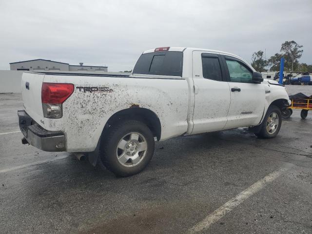 5TFBV54147X019968 - 2007 TOYOTA TUNDRA DOUBLE CAB SR5 WHITE photo 3