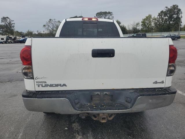 5TFBV54147X019968 - 2007 TOYOTA TUNDRA DOUBLE CAB SR5 WHITE photo 6