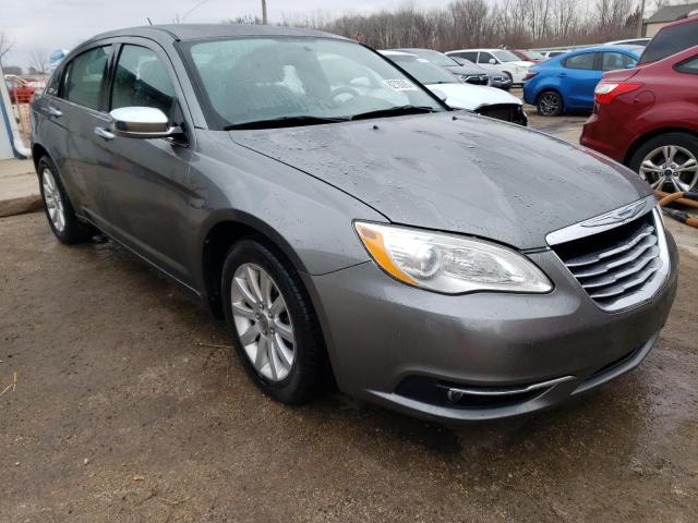 1C3CCBCG6DN615156 - 2013 CHRYSLER 200 LIMITED GRAY photo 4