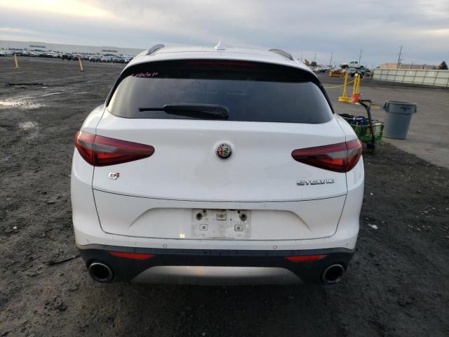 ZASFAKPN4J7B70219 - 2018 ALFA ROMEO STELVIO SPORT თეთრი ფოტო 6