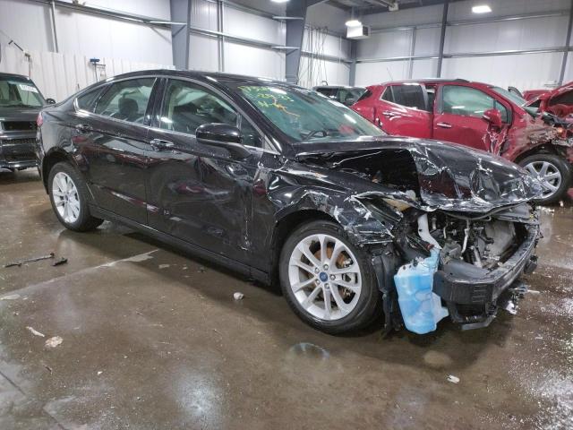 3FA6P0HD4LR144626 - 2020 FORD FUSION SE BLACK photo 4