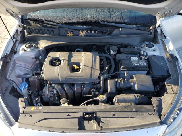 3KPF24AD8KE108129 - 2019 KIA FORTE FE Argent photo 12