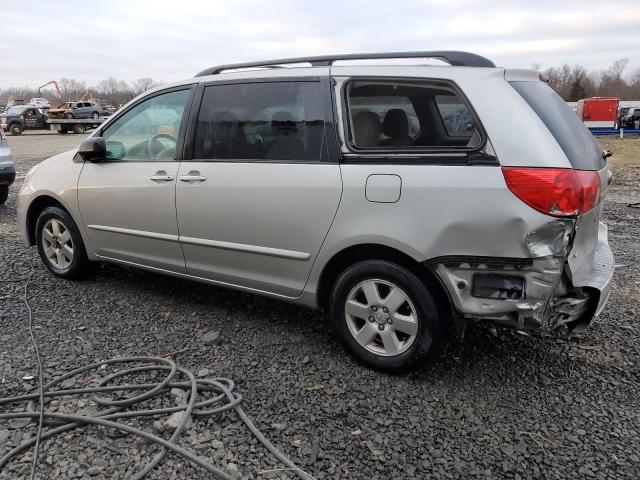 5TDZK23C69S275756 - 2009 TOYOTA SIENNA CE SILVER photo 2