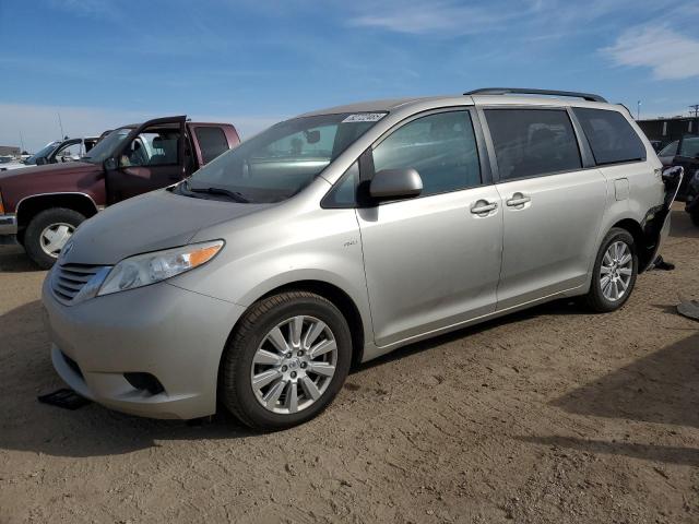 2017 TOYOTA SIENNA LE, 