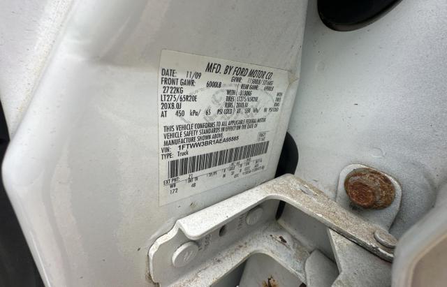 1FTWW3BR1AEA95565 - 2010 FORD F350 SUPER DUTY WHITE photo 10