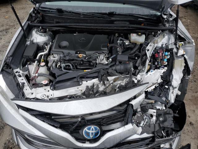 4T1F31AK3LU521259 - 2020 TOYOTA CAMRY XLE SILVER photo 11