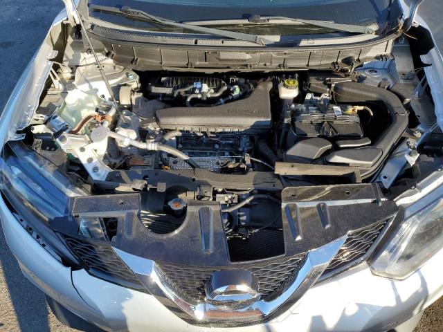 KNMAT2MV5FP550677 - 2015 NISSAN ROGUE S SILVER photo 11