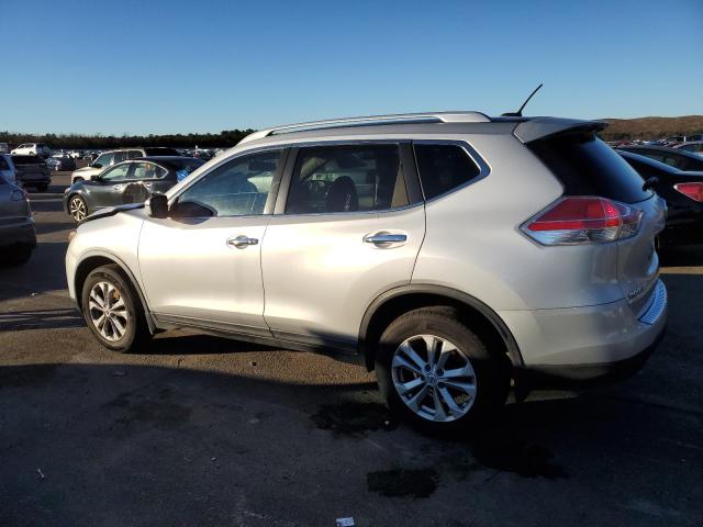 KNMAT2MV5FP550677 - 2015 NISSAN ROGUE S SILVER photo 2