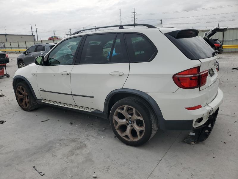 5UXZV4C56D0E11353 - 2013 BMW X5 XDRIVE35I WHITE photo 2