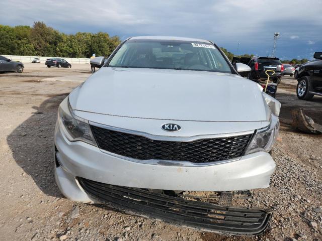 5XXGT4L35JG218793 - 2018 KIA OPTIMA LX Күміс фото 5