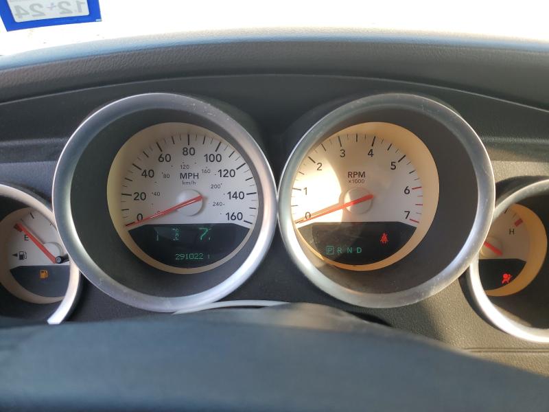 2D4GV58285H642992 - 2005 DODGE MAGNUM R/T CREAM photo 9