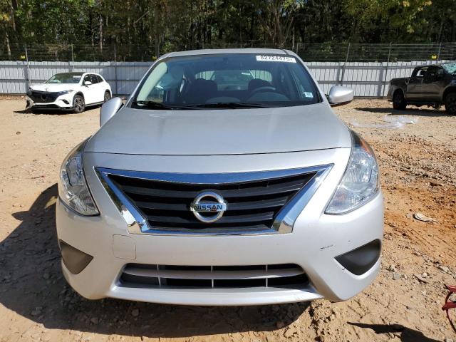 3N1CN7AP1GL899258 - 2016 NISSAN VERSA S ვერცხლისფერი ფოტო 5