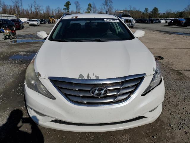 5NPEC4AC8BH198801 - 2011 HYUNDAI SONATA SE WHITE photo 5