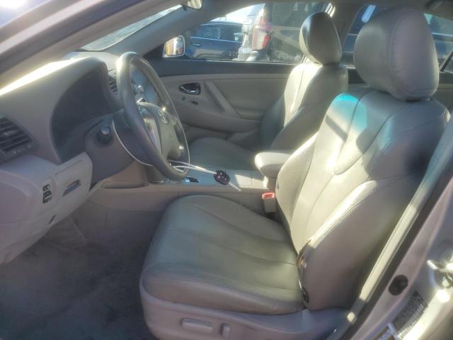 4T4BF3EK1AR057502 - 2010 TOYOTA CAMRY BASE Argent photo 7
