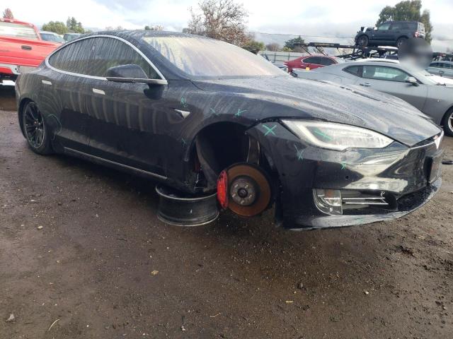 5YJSA1E27HF209917 - 2017 TESLA MODEL S შავი ფოტო 4