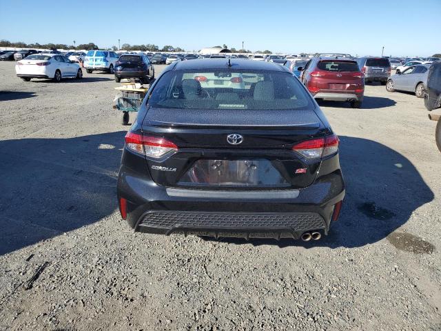 5YFP4RCE2LP048737 - 2020 TOYOTA COROLLA SE أسود صورة 6