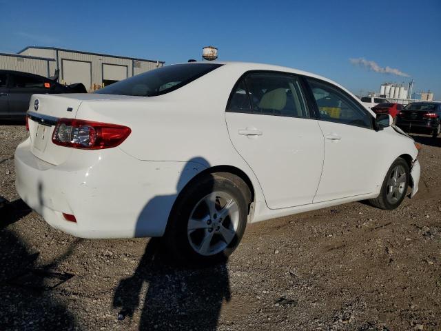5YFBU4EE7DP097718 - 2013 TOYOTA COROLLA BASE თეთრი ფოტო 3