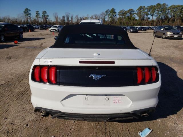 1FATP8UH4J5166426 - 2018 FORD MUSTANG WHITE photo 6